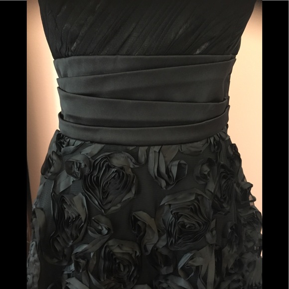 WHBM~Stunning Strapless Fit & Flare Cocktail Dress - Picture 3 of 8